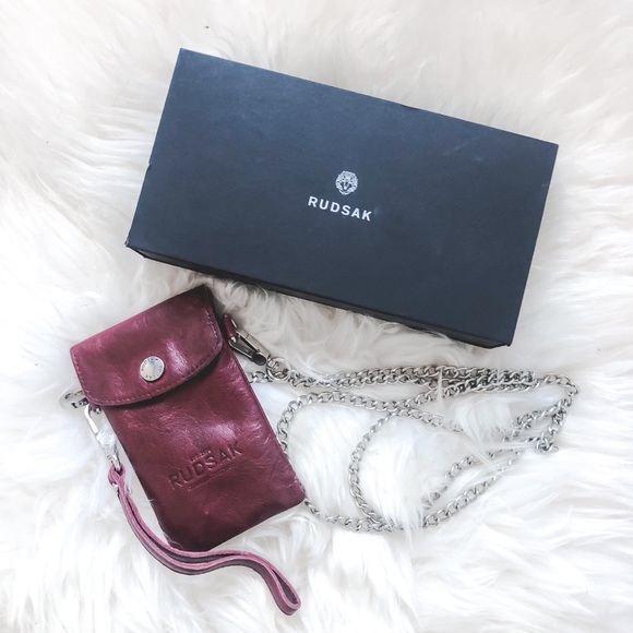 RUDSAK Handbags - 🖤RUDSAK MINI HANDBAGS